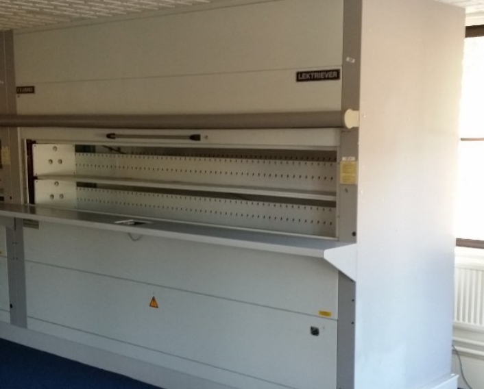 Used Carousels - LINNEX UK LTD